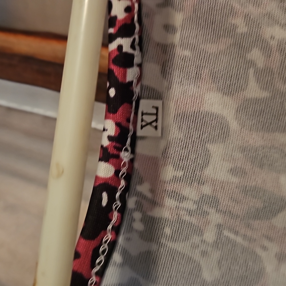 Ladies blouse - Picture 3 of 5